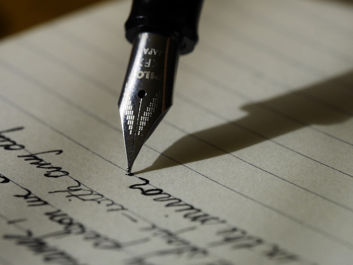 Analog vs digital tools for ADHD: which works better?