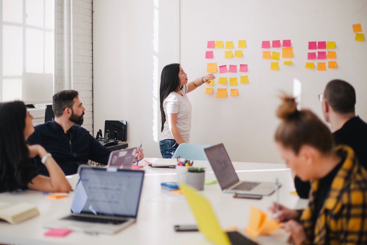 ADHD meeting prep: how to show up prepared without spending hours