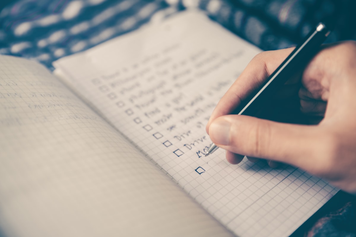 How does ADHD task management differ from normal task management?